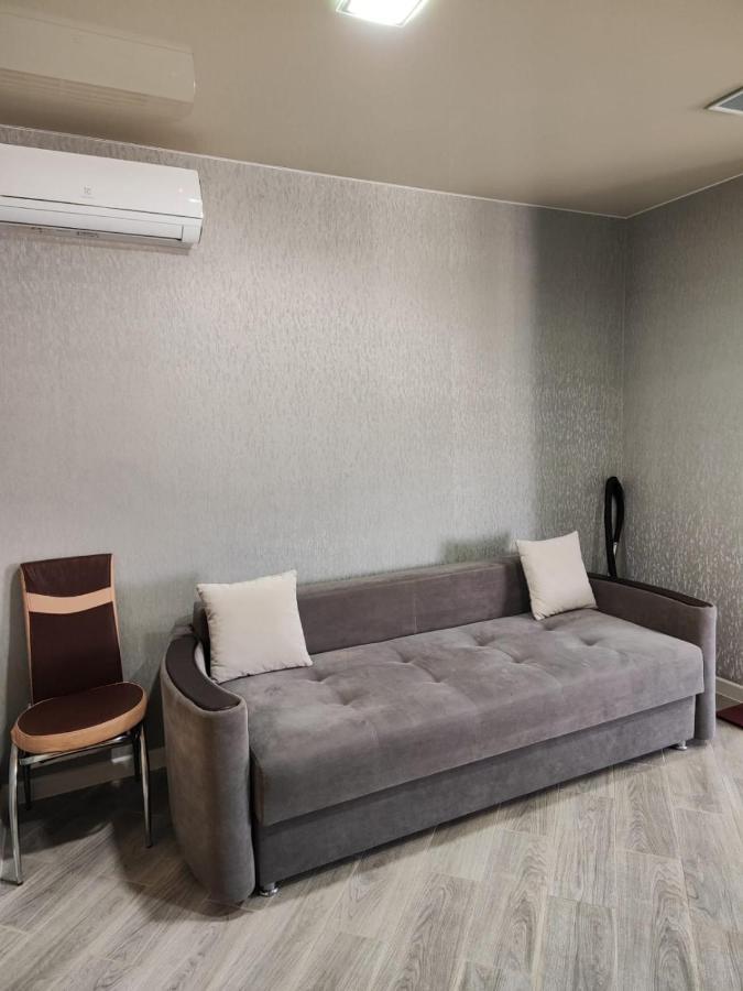 2 Bedroom Central Apartment Кишинёв Экстерьер фото